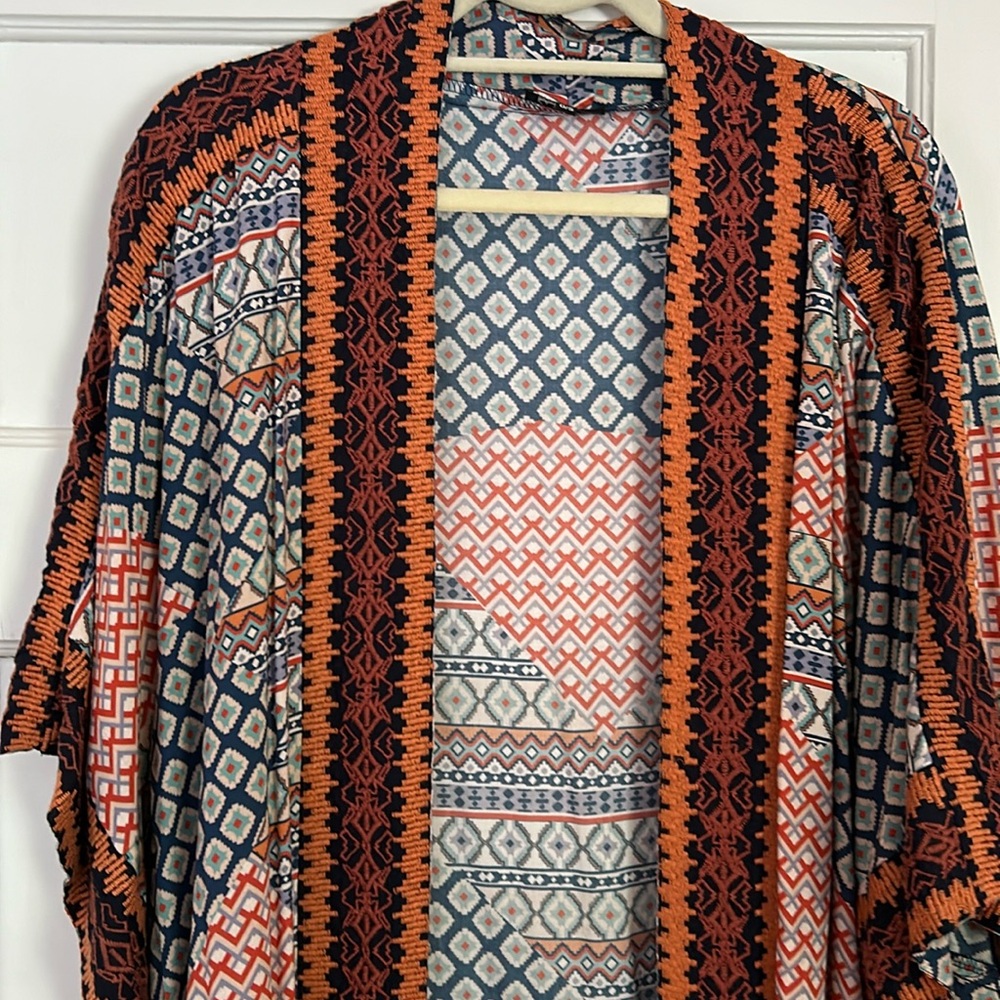 Embroidered kimono O/S